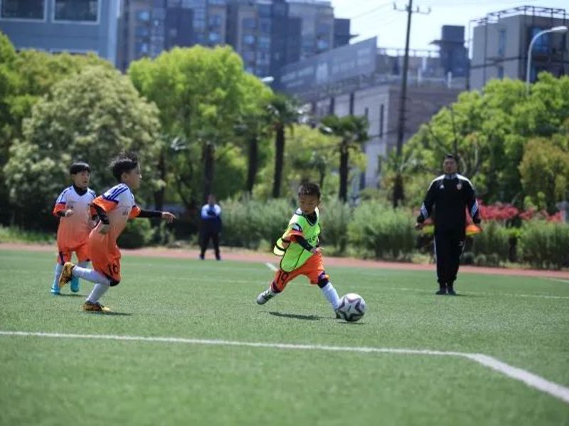 long8唯一品牌故事